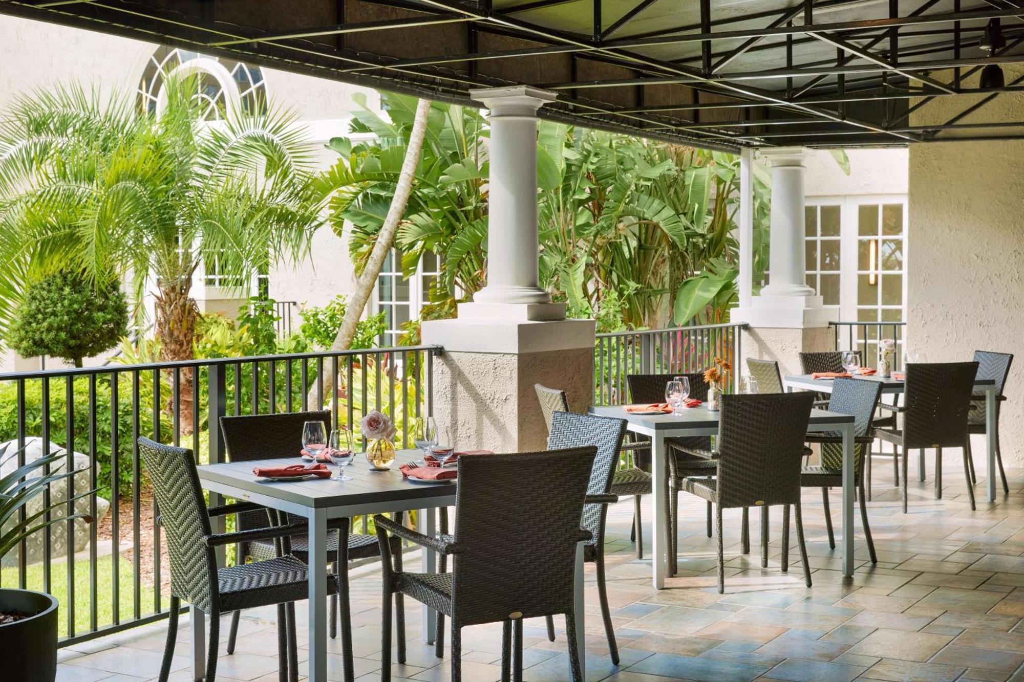 Hotel The Terrace Lakeland, Tapestry Collection By Hilton Lakeland